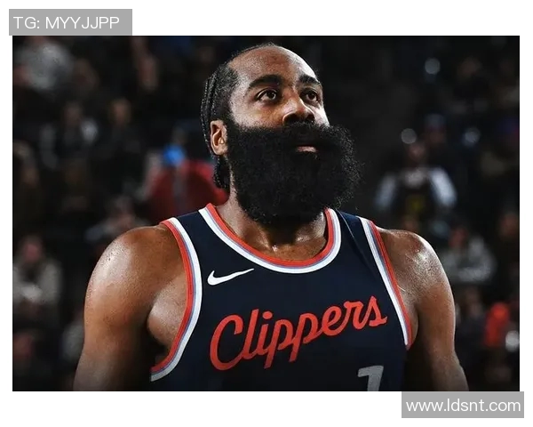 勇士与快船2016至2017赛季精彩对决回顾与分析