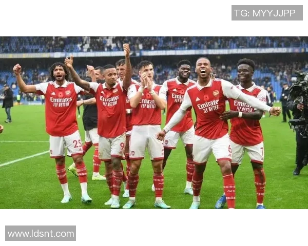 阿森纳与拜仁交战历史回顾及战术分析探讨