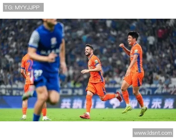 鲁能泰山迎战杭州绿城决战中超赛场谁能笑到最后