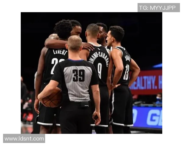 老鹰与篮网历史交锋记录分析及战绩对比详解