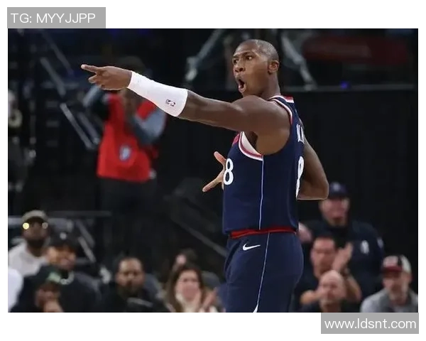 马刺与快船激战回顾球员表现分析与未来展望 马刺与快船激战回顾球员表现分析与未来展望