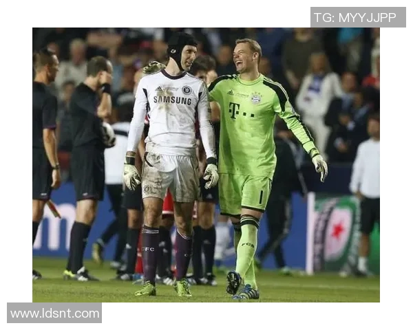 诺伊尔重伤缺席本赛季拜仁急寻德赫亚顶替守门员位置 诺伊尔重伤缺席本赛季拜仁急寻德赫亚顶替守门员位置