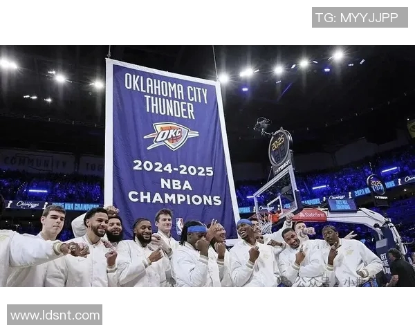 2017年火箭与雷霆季后赛对决回顾及精彩瞬间分析