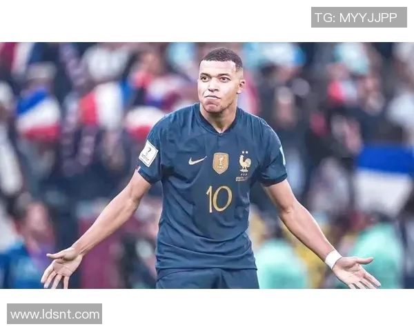 姆巴佩领衔法国队冲击世界杯新辉煌展现足球天才的无限可能性