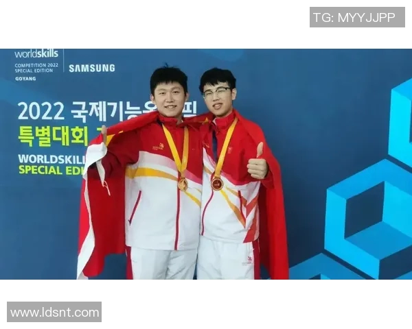 张骋宇的成长之路:从平凡少年到卓越人才的奋斗历程与心路历程 张骋宇的成长之路:从平凡少年到卓越人才的奋斗历程与心路历程