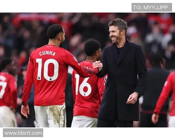 曼联与曼城2017年热血对决回顾激情四溢的曼市德比战役